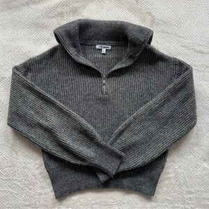 Steve Madden Women's Gray Zip-Up Sweater